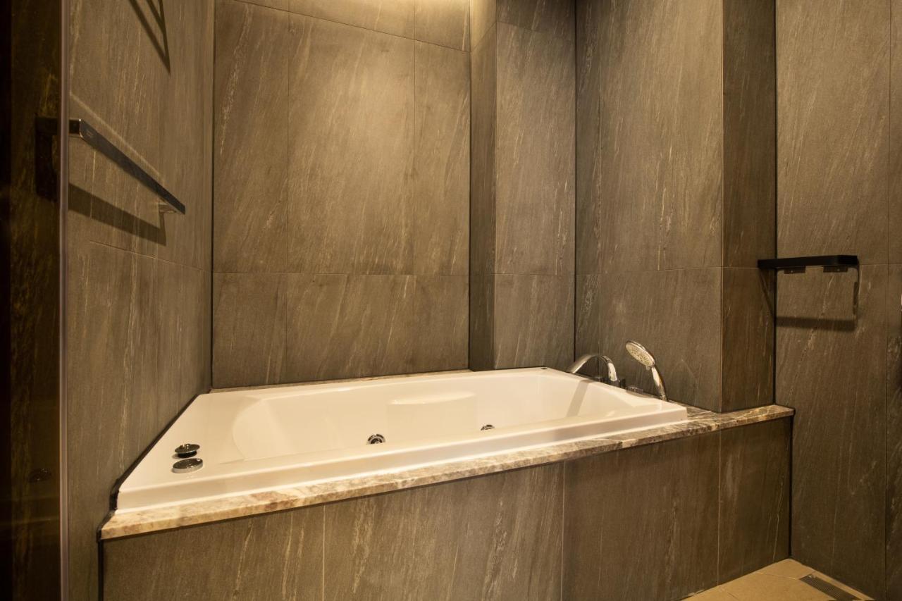 Jeonju Tourist Hotel Kkotsim Eksteriør bilde